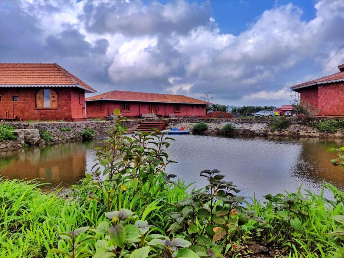 Umbartha Resort Naneghat Ghātghar Esterno foto